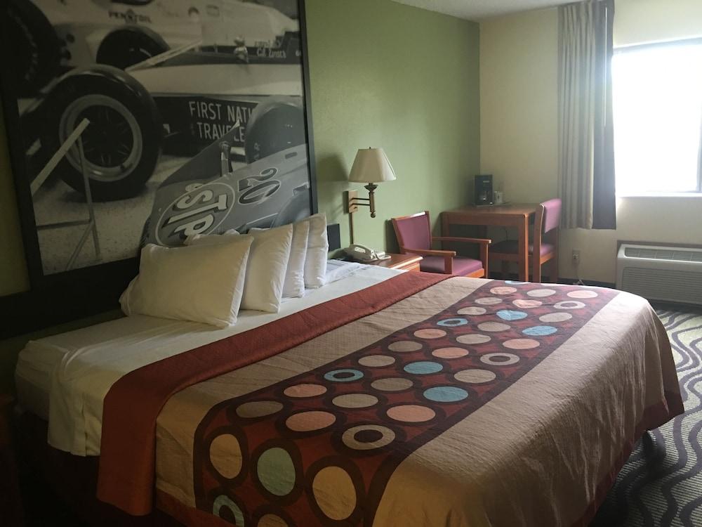 Hotel Super 8 By Wyndham Newton Extérieur photo