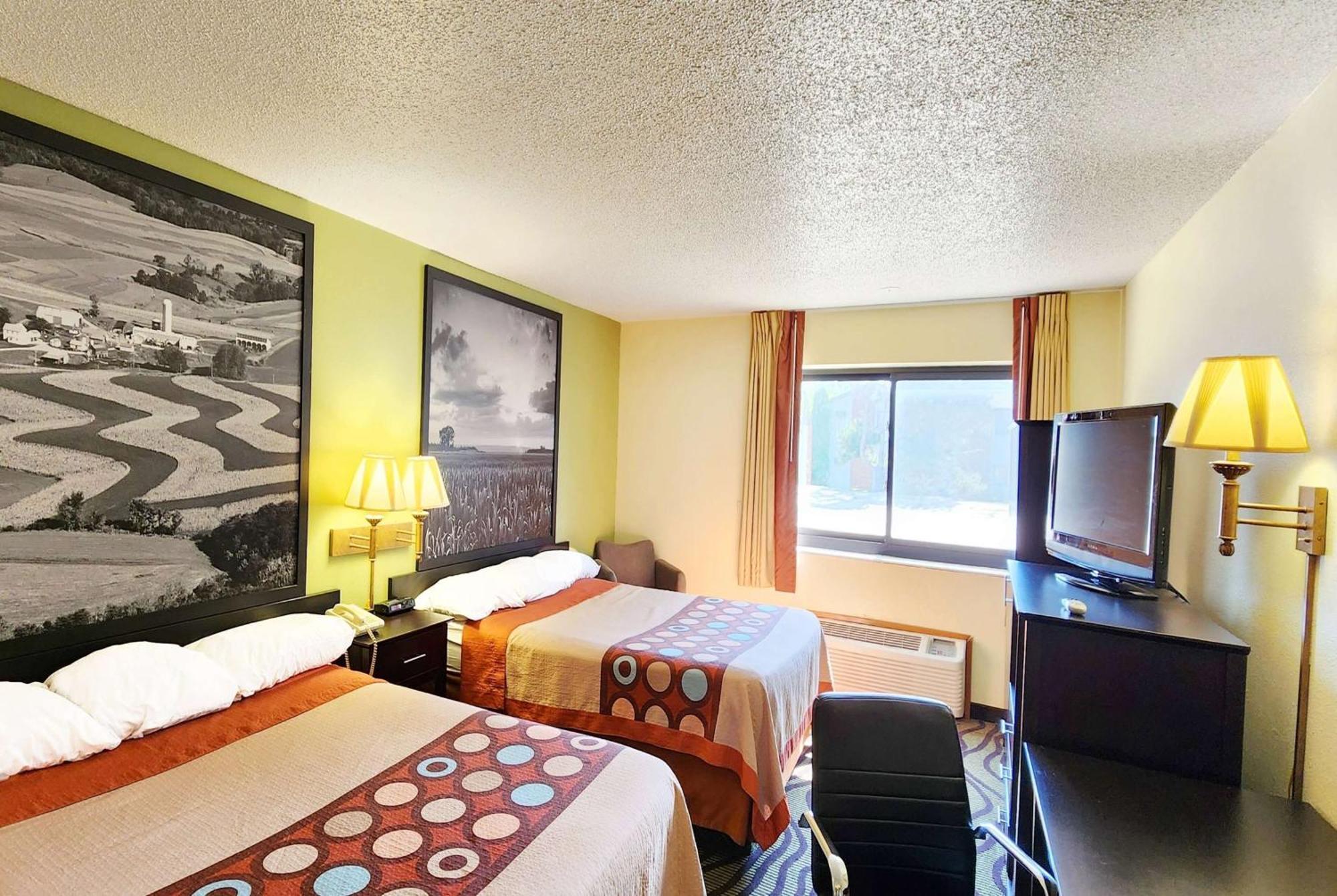 Hotel Super 8 By Wyndham Newton Extérieur photo